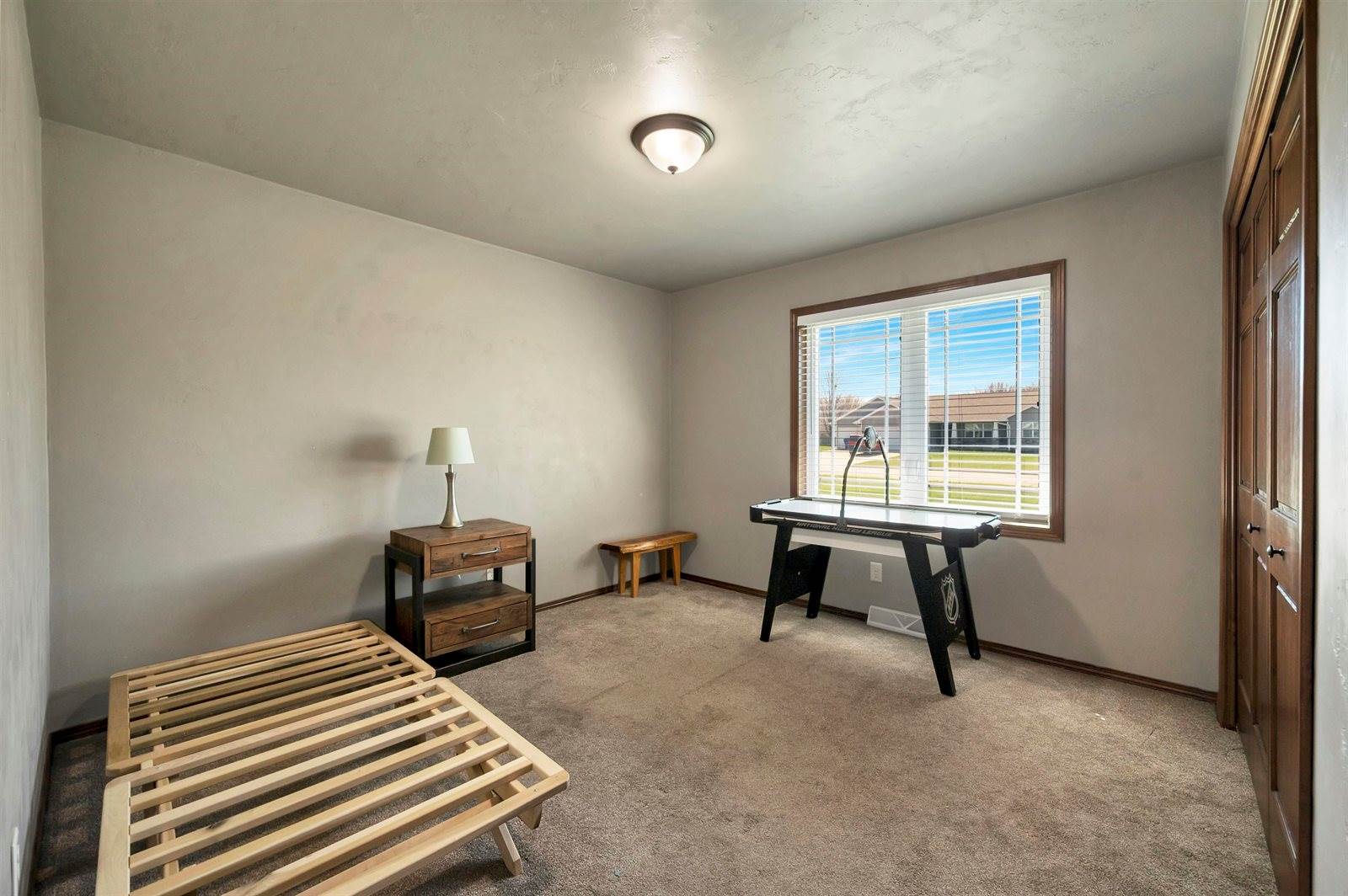 2137 Klondike Road, Green Bay, WI 54311