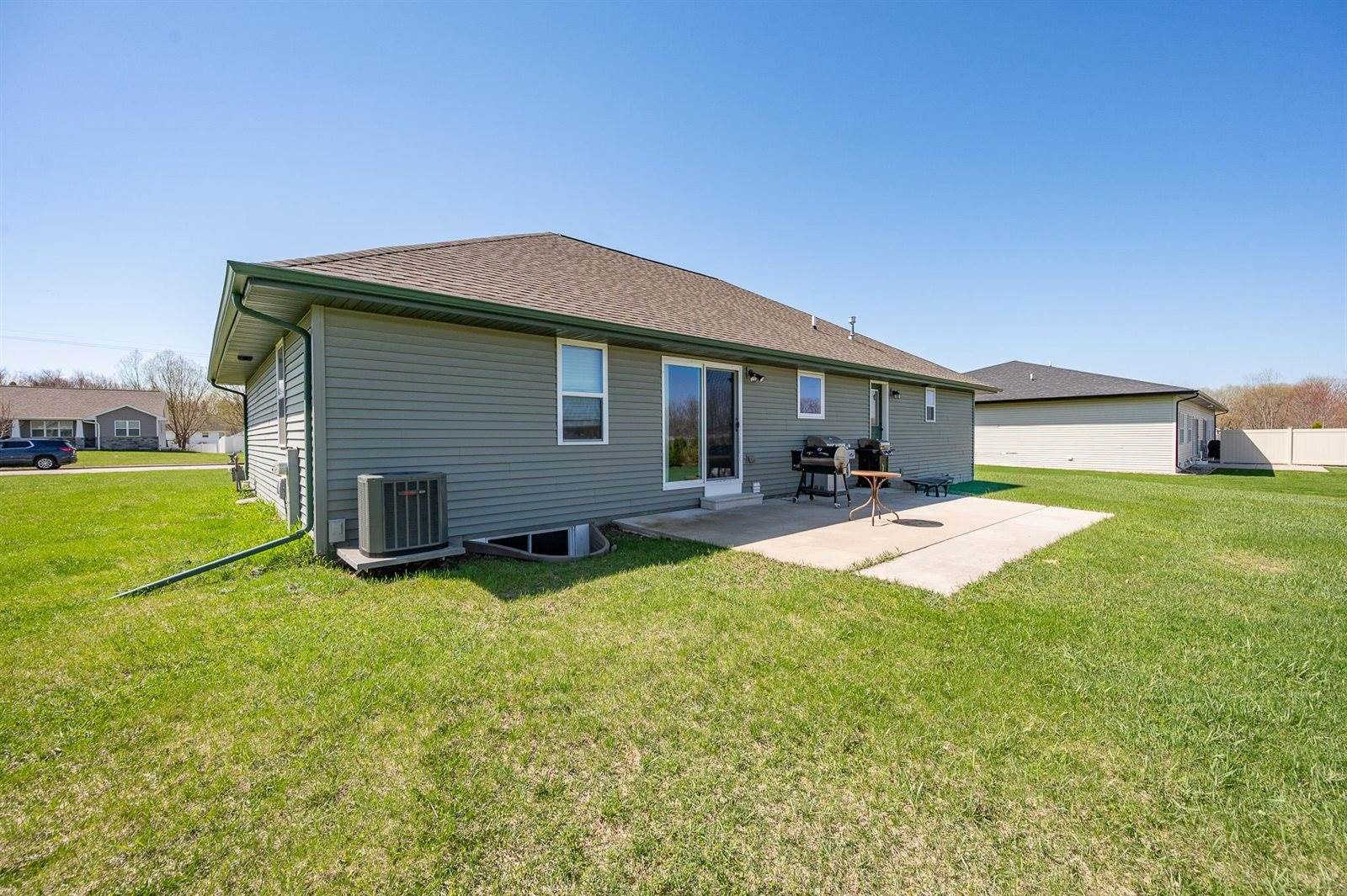 2137 Klondike Road, Green Bay, WI 54311