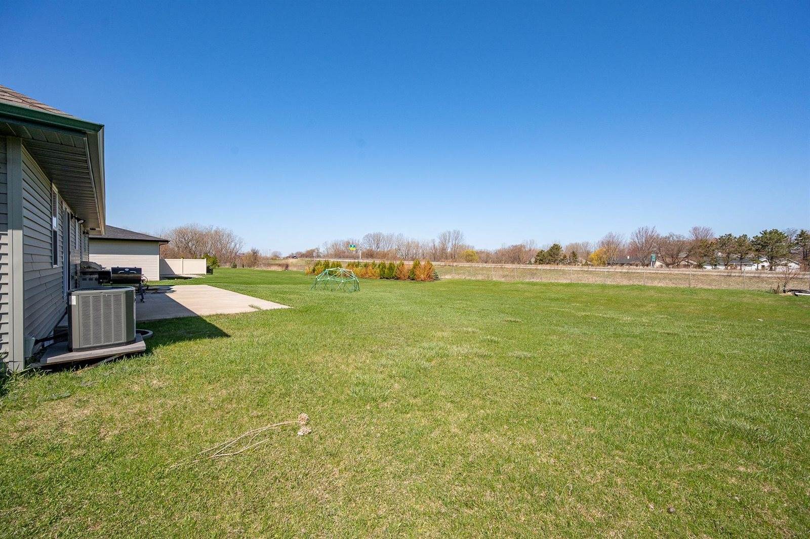 2137 Klondike Road, Green Bay, WI 54311