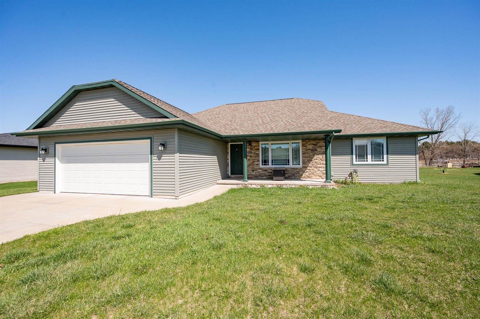 2137 Klondike Road, Green Bay, WI 54311