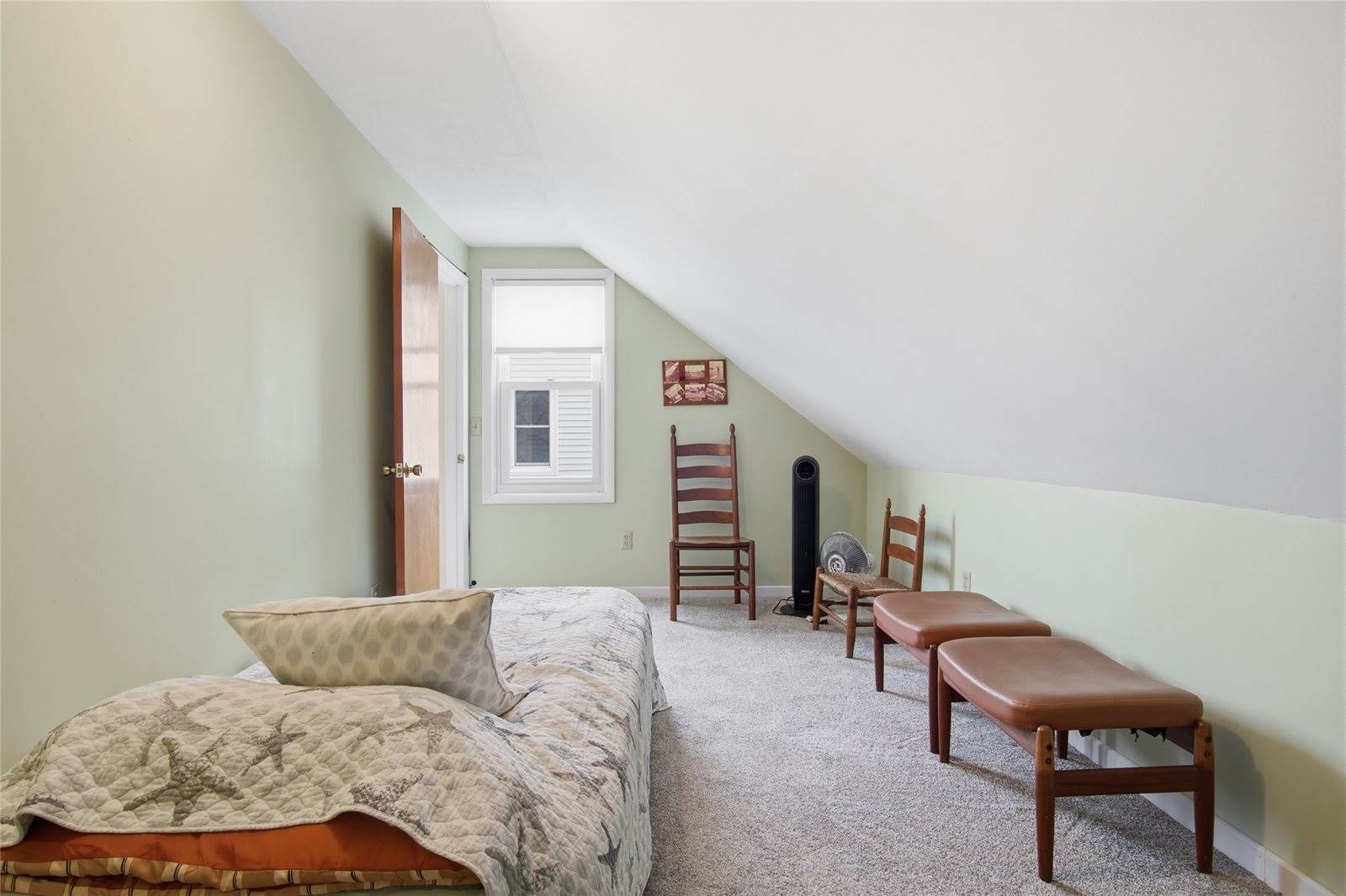 39 Hotchkiss Avenue, Binghamton, NY 13901