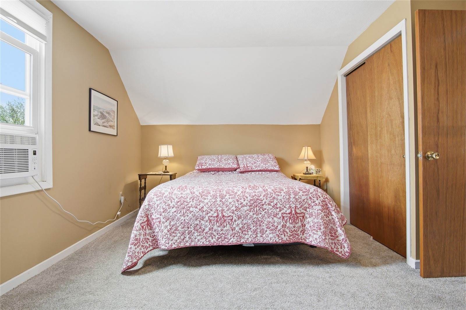 39 Hotchkiss Avenue, Binghamton, NY 13901