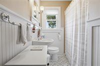 39 Hotchkiss Avenue, Binghamton, NY 13901