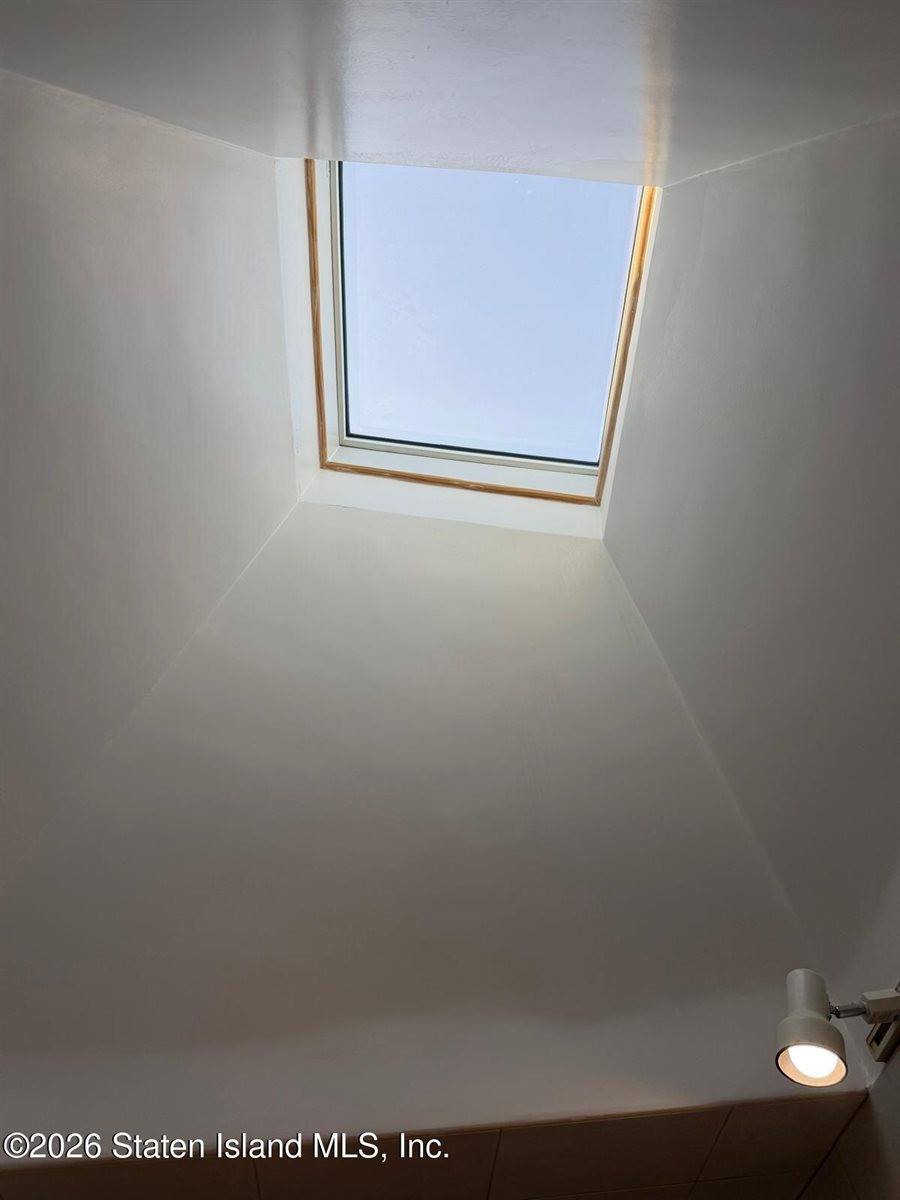 556 Dongan Hills Avenue, #13a, Staten Island, NY 10305