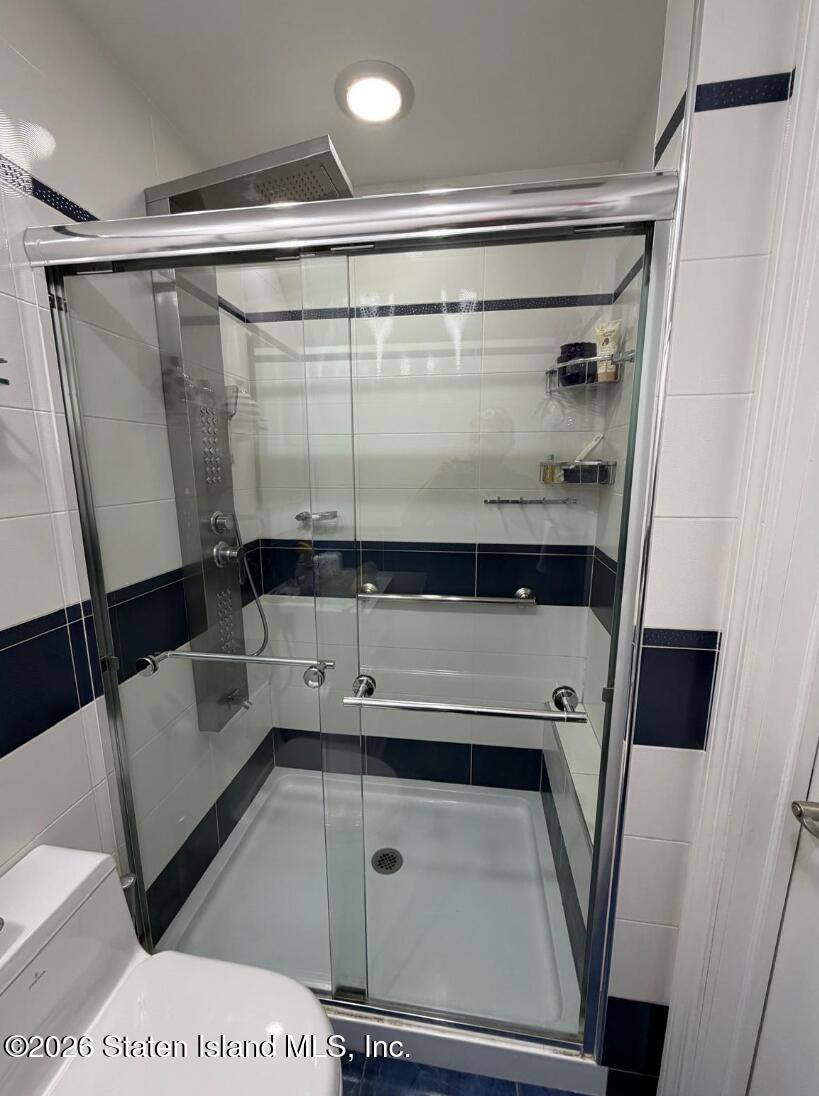 556 Dongan Hills Avenue, #13a, Staten Island, NY 10305