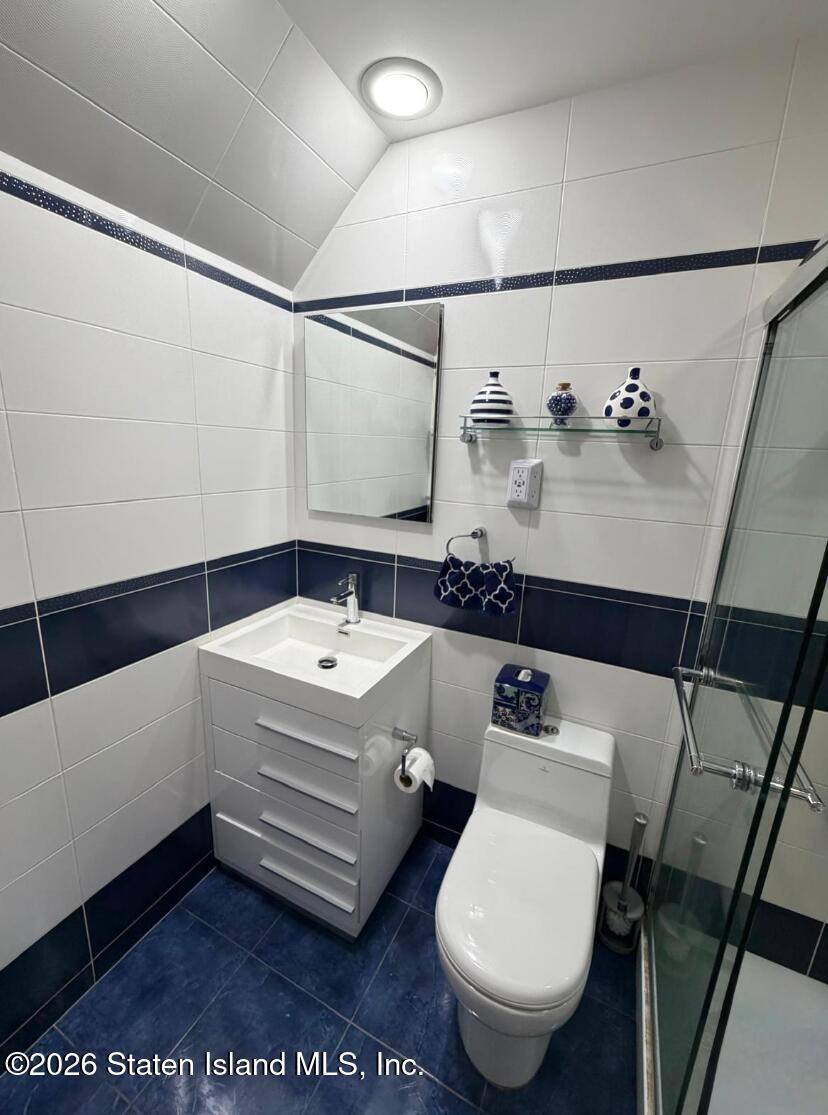 556 Dongan Hills Avenue, #13a, Staten Island, NY 10305