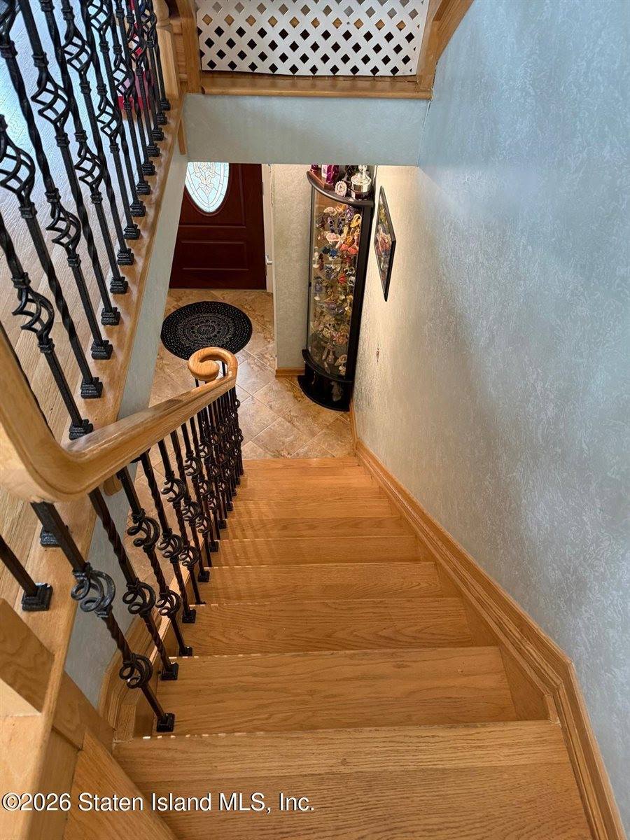 556 Dongan Hills Avenue, #13a, Staten Island, NY 10305