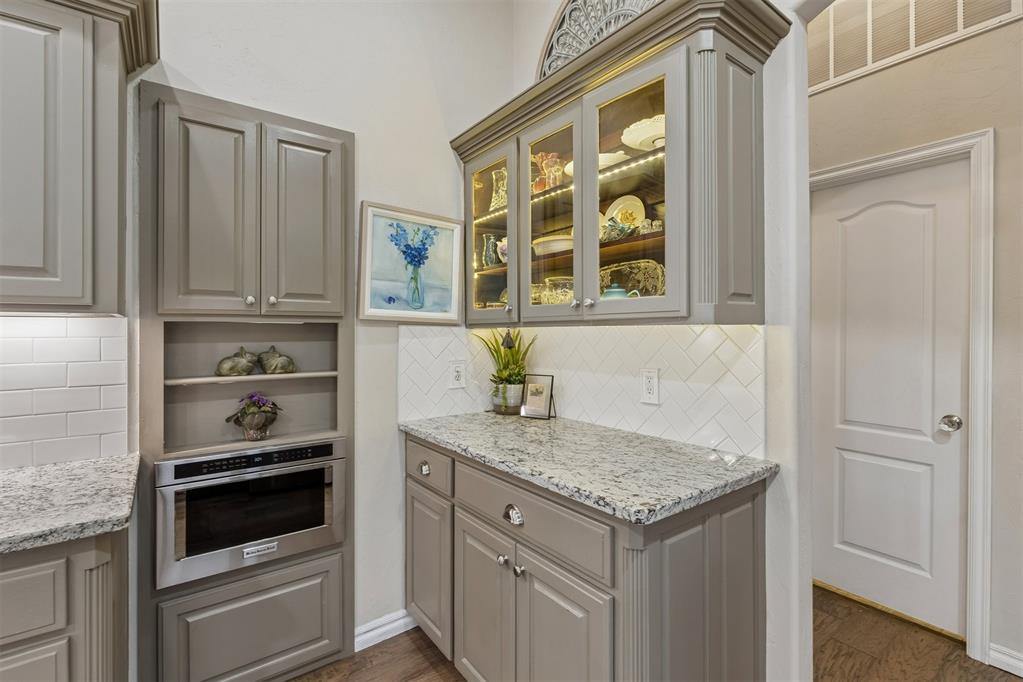 4400 Warrington Way, Norman, OK 73072