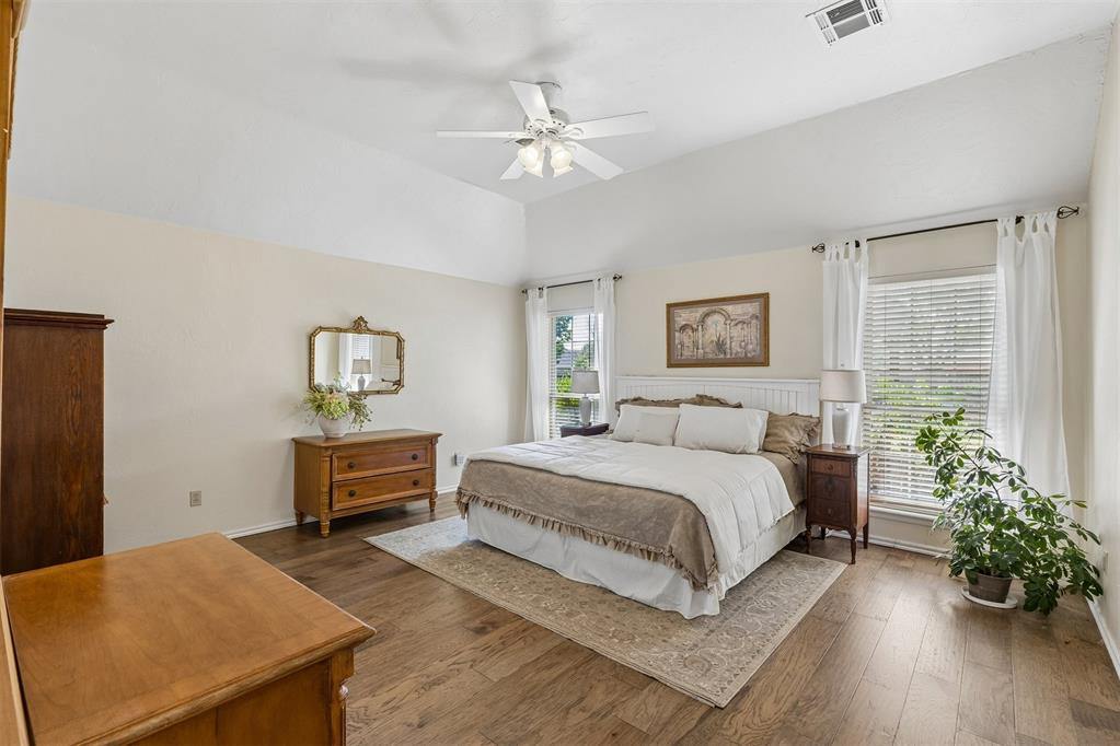 4400 Warrington Way, Norman, OK 73072