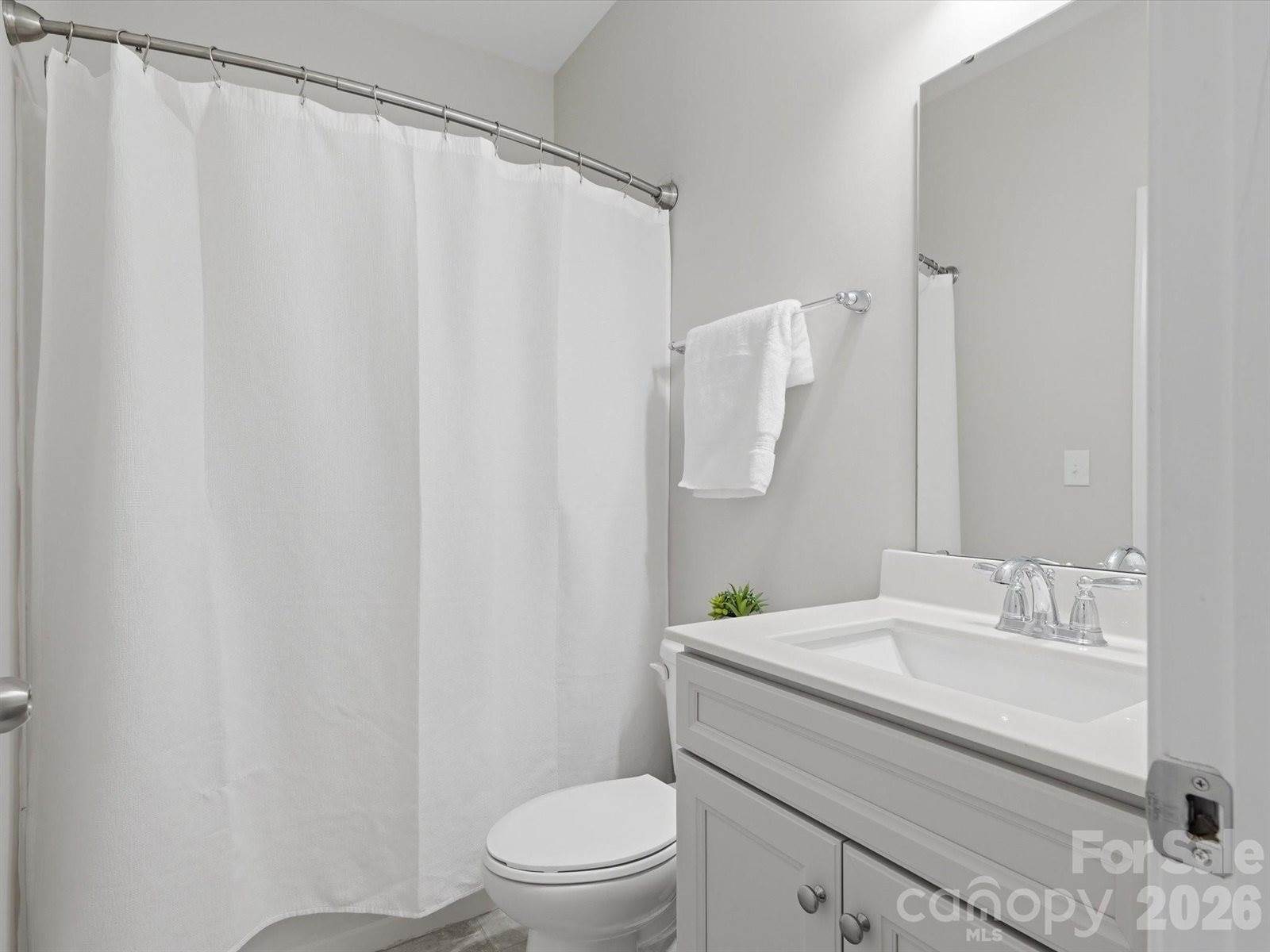 3297 Lock Erne Avenue, Kannapolis, NC 28081