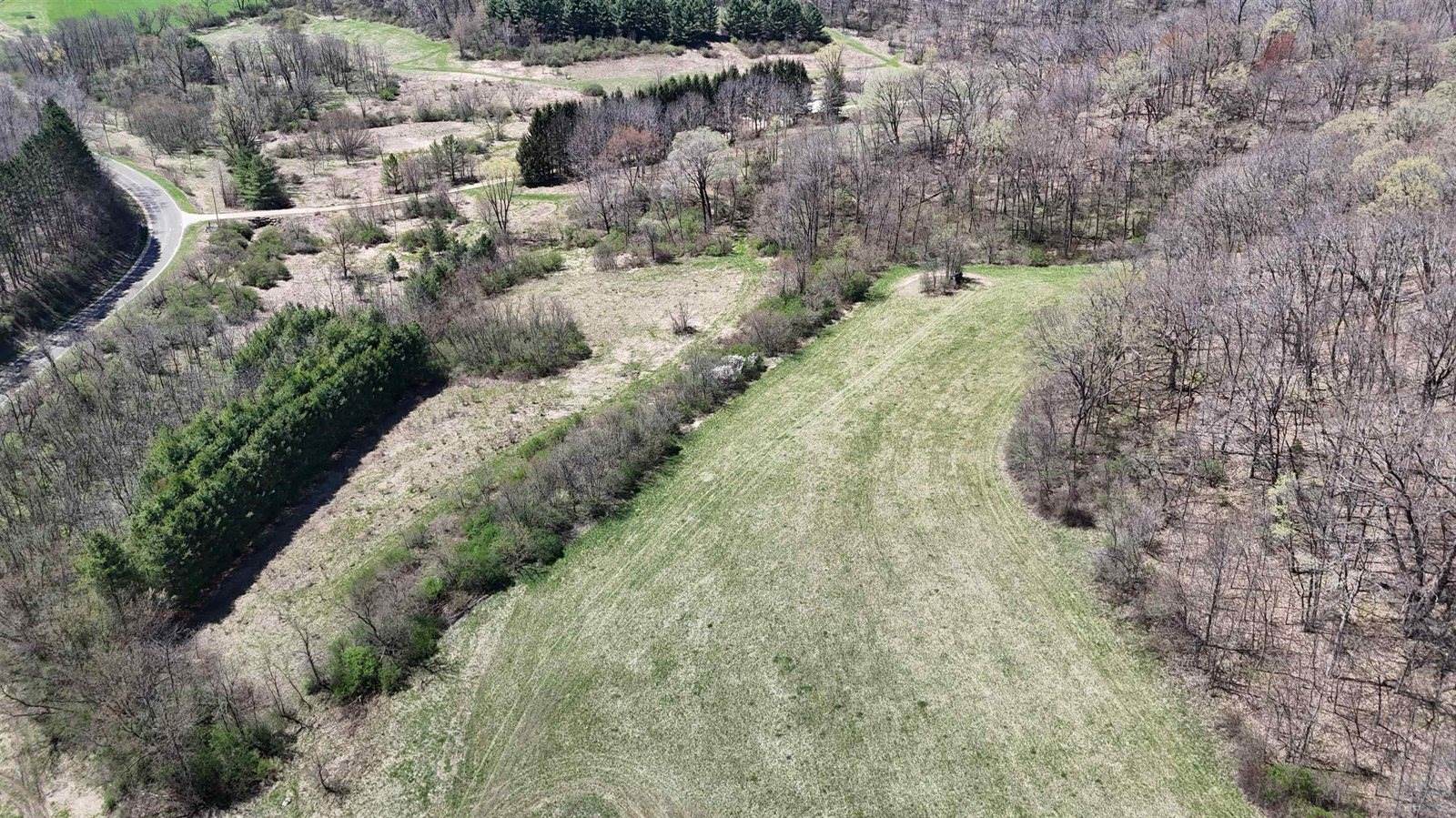16526 County Rd. H, Marshall, WI 53581