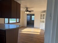 96 Sargent, Akron, IA 51001