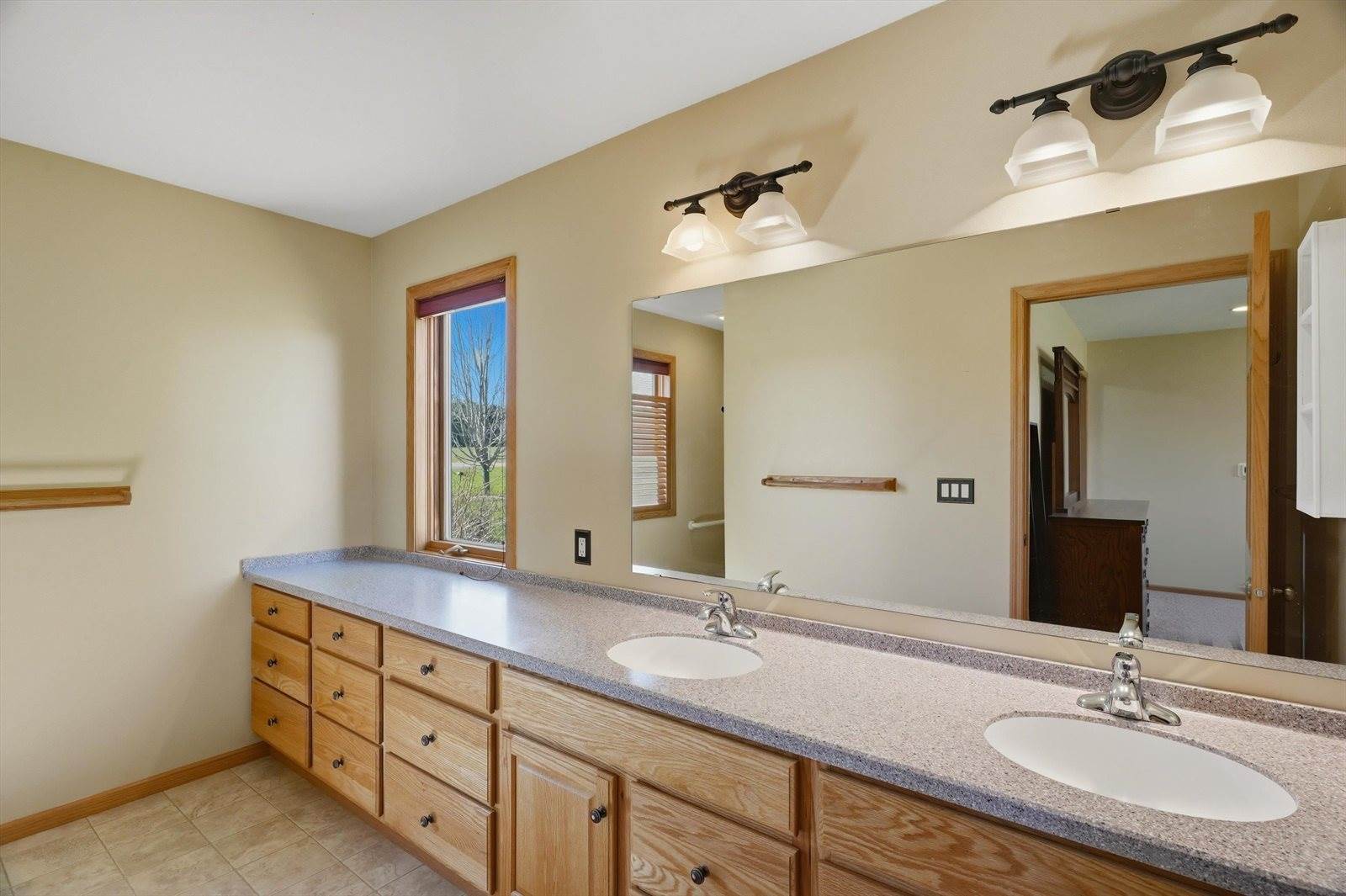 127915 S Bayside Drive, Auburndale, WI 54412