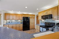 127915 S Bayside Drive, Auburndale, WI 54412