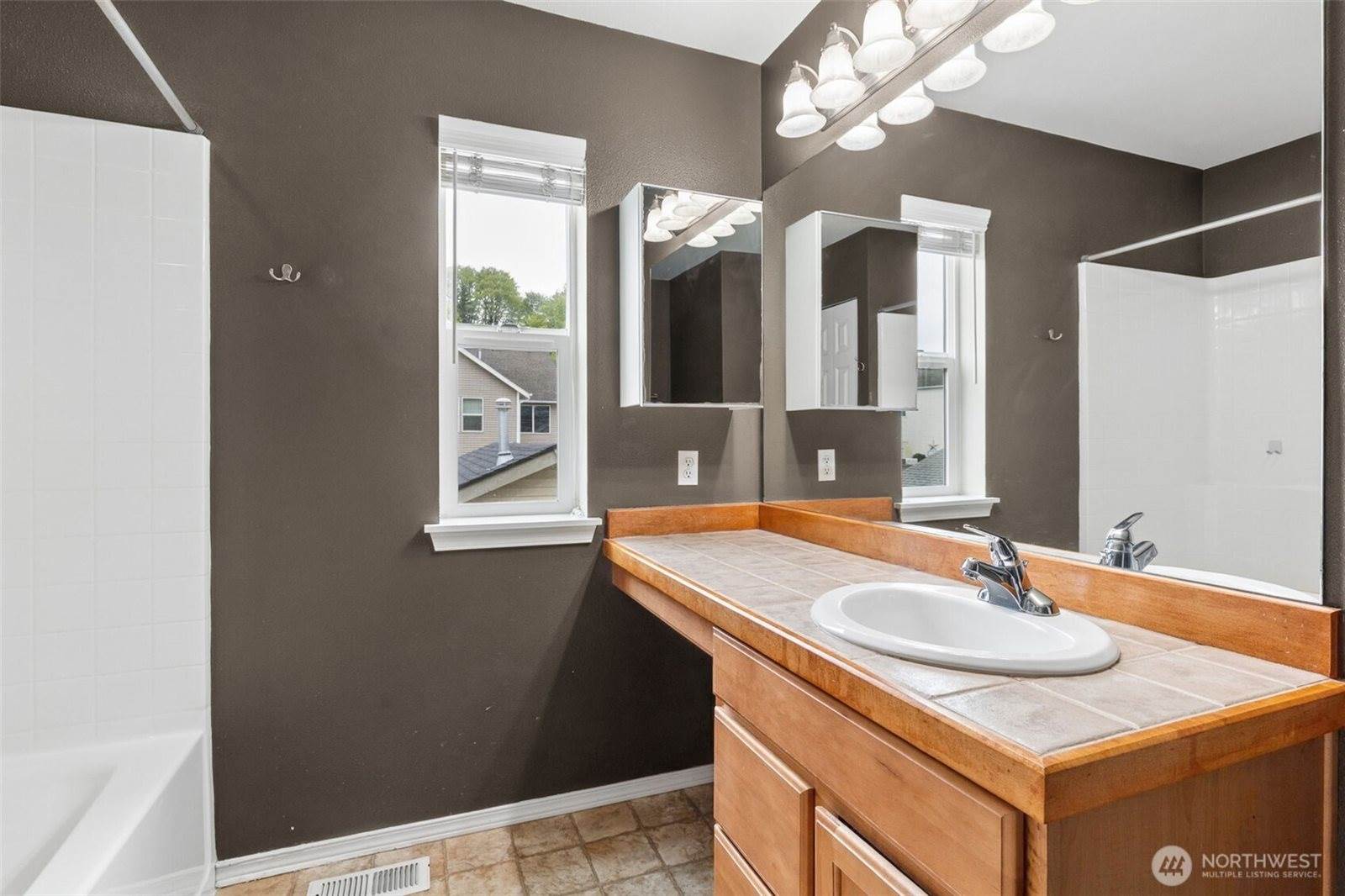 3069 McNeil Street, Dupont, WA 98327