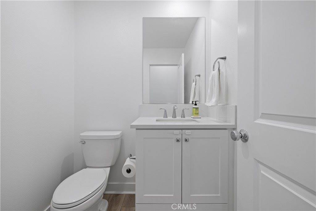 26799 Keystone Loop, Valencia, CA 91381