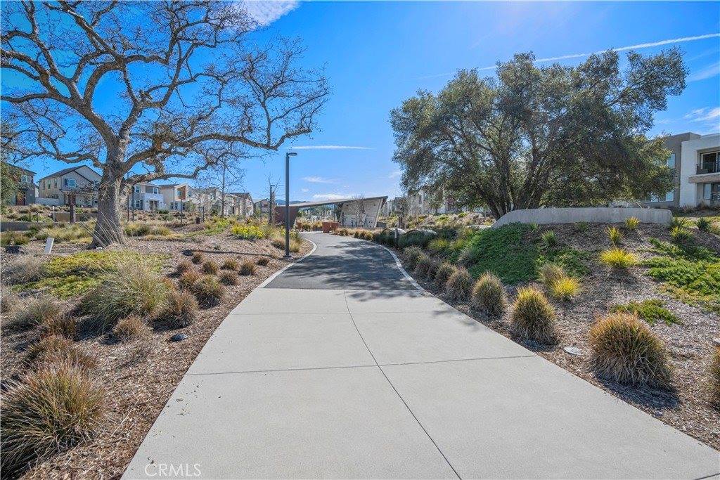 26799 Keystone Loop, Valencia, CA 91381