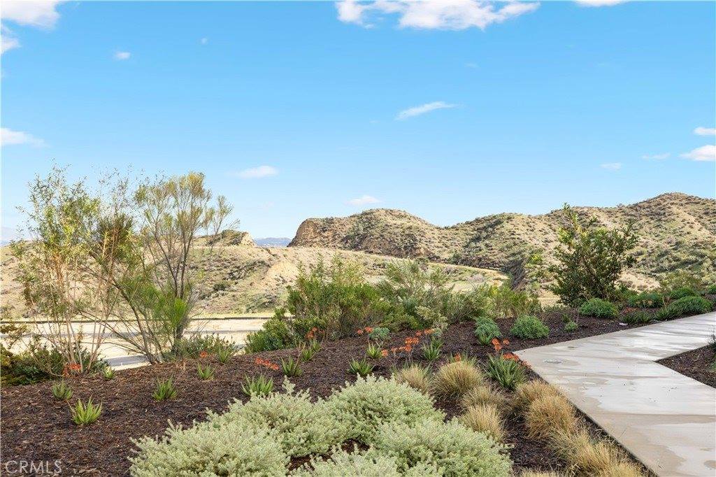 26799 Keystone Loop, Valencia, CA 91381