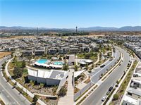 26799 Keystone Loop, Valencia, CA 91381