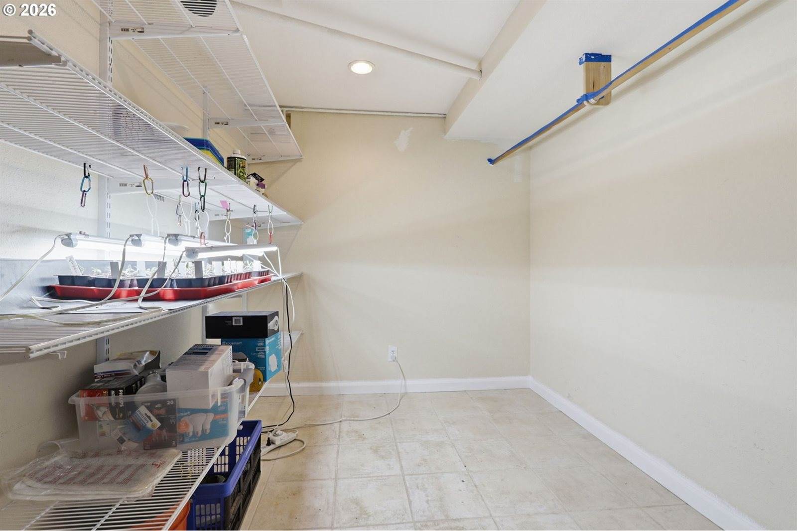 3015 SW Westwood Dr, Portland, OR 97225