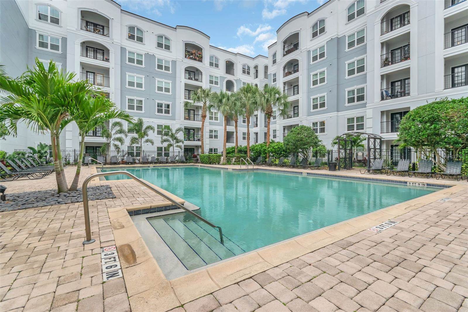 300 East South Street, #2006, Orlando, FL 32801