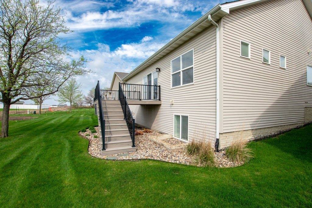 13110 Greenbelt Drive, Urbandale, IA 50323