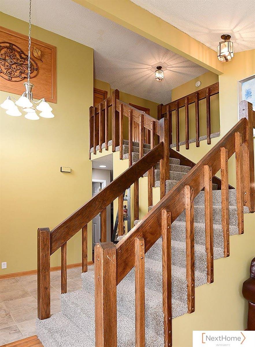 539 West Keating Circle, Lincoln, NE 68521