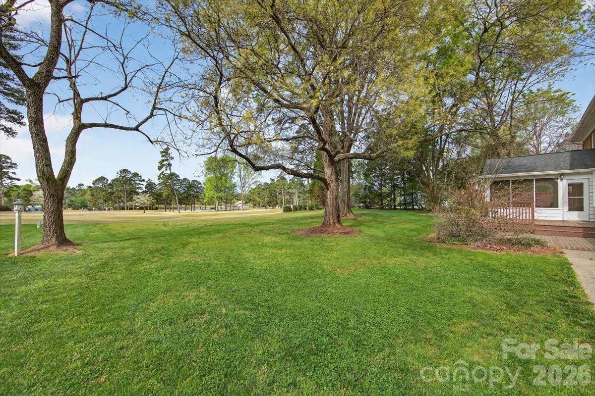 5918 Foxcrest Drive, Mint Hill, NC 28227
