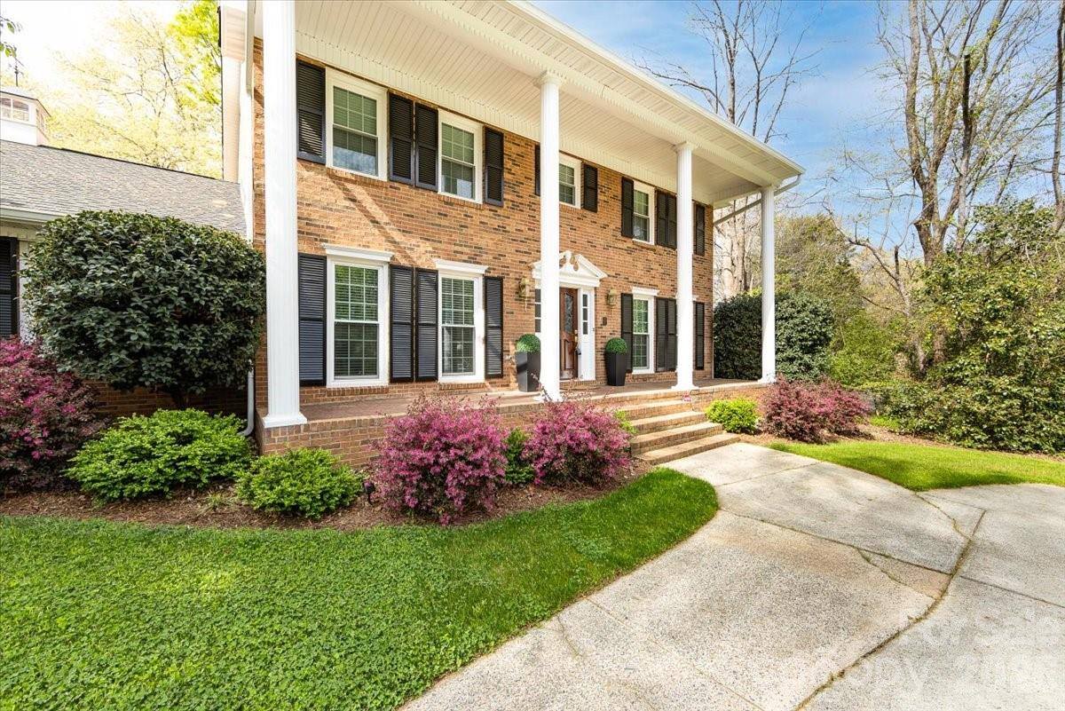 5918 Foxcrest Drive, Mint Hill, NC 28227