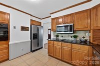 5918 Foxcrest Drive, Mint Hill, NC 28227