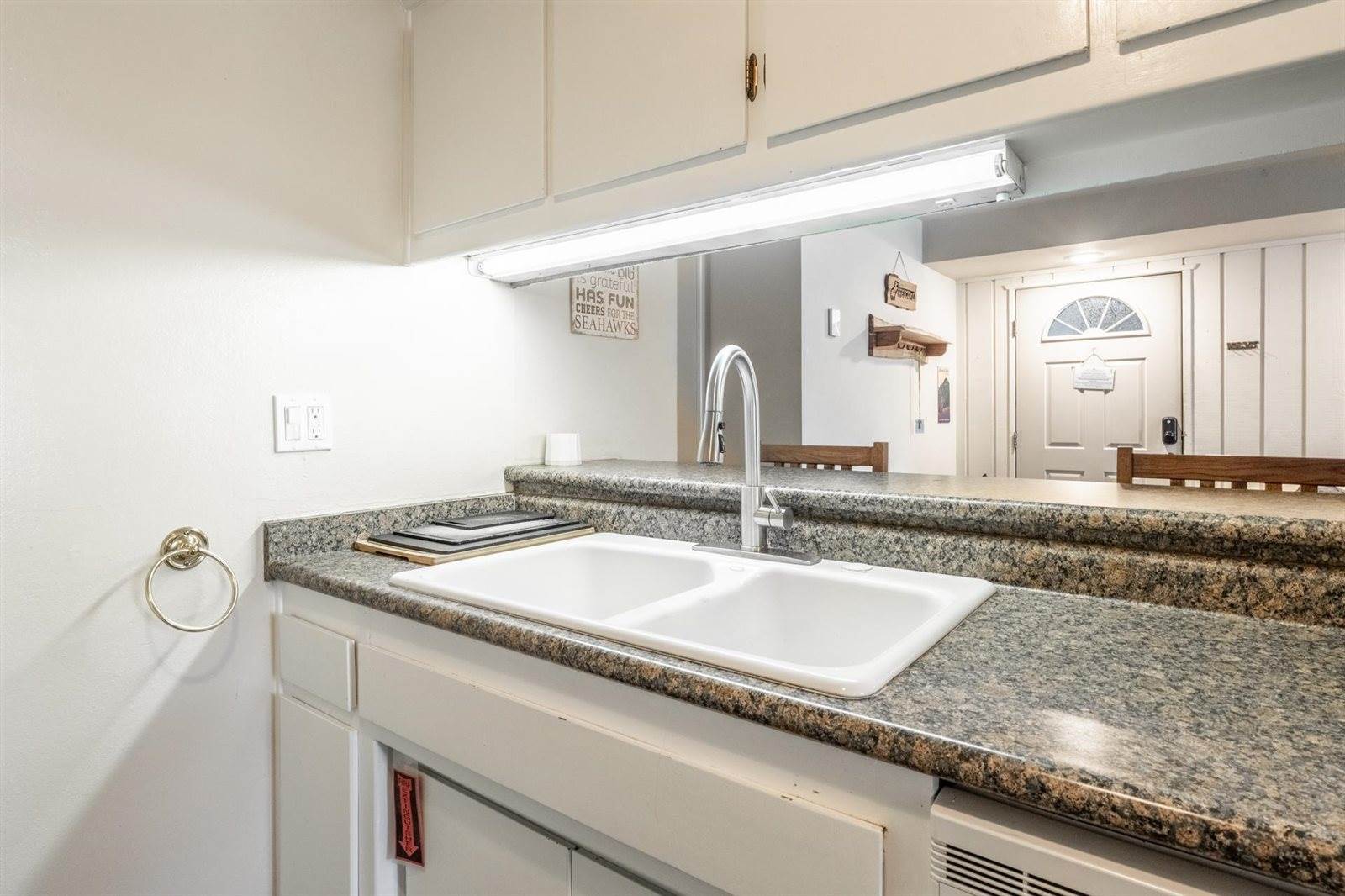 244 Lakeview Blvd. #111, Mammoth Lakes, CA 93546