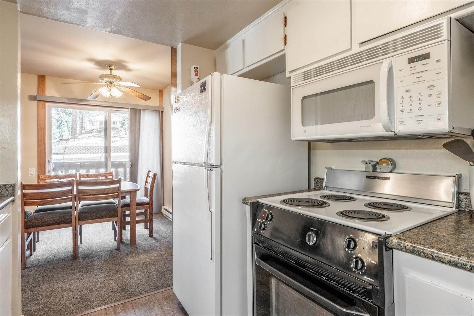 244 Lakeview Blvd. #111, Mammoth Lakes, CA 93546