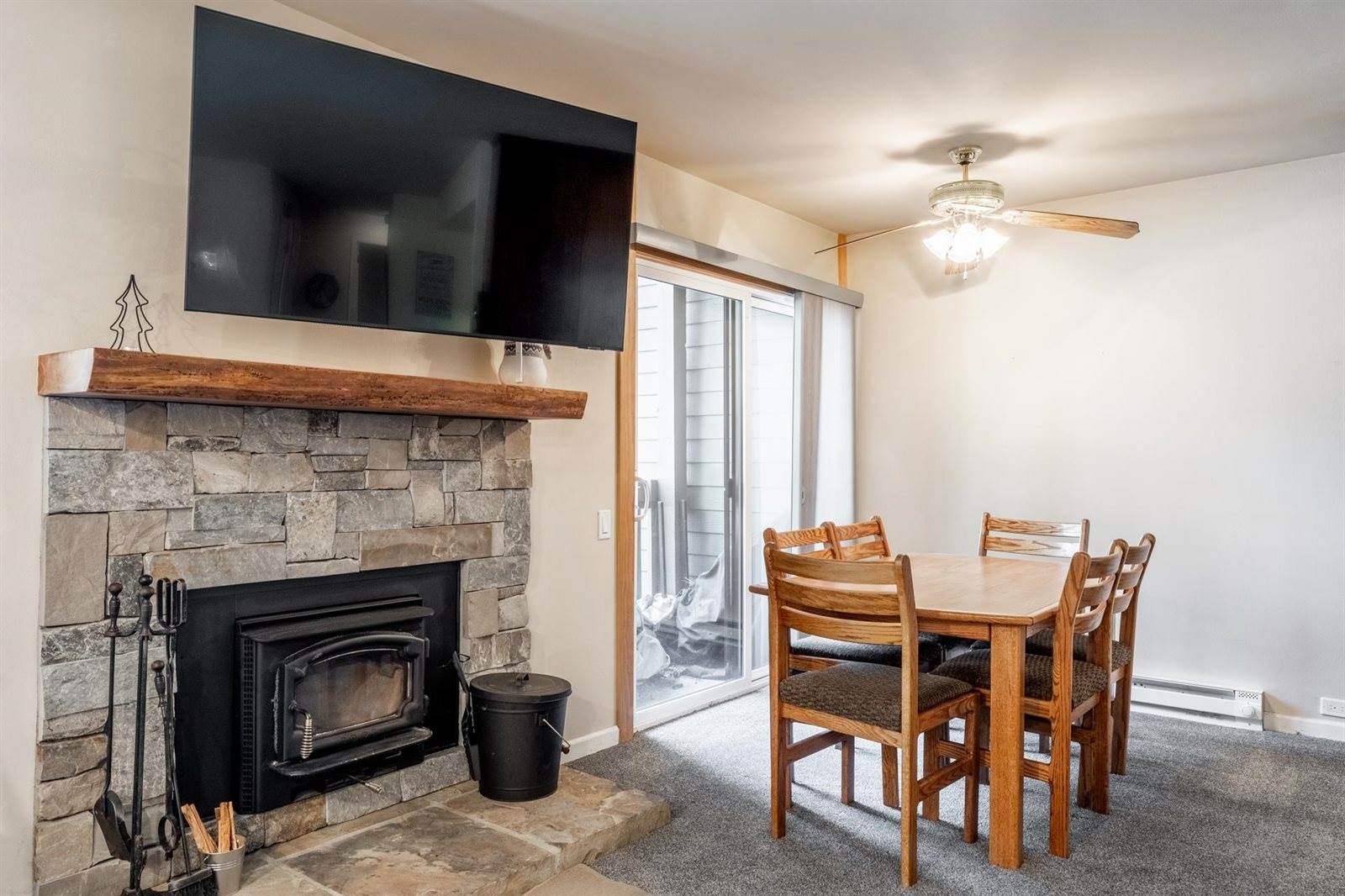 244 Lakeview Blvd. #111, Mammoth Lakes, CA 93546