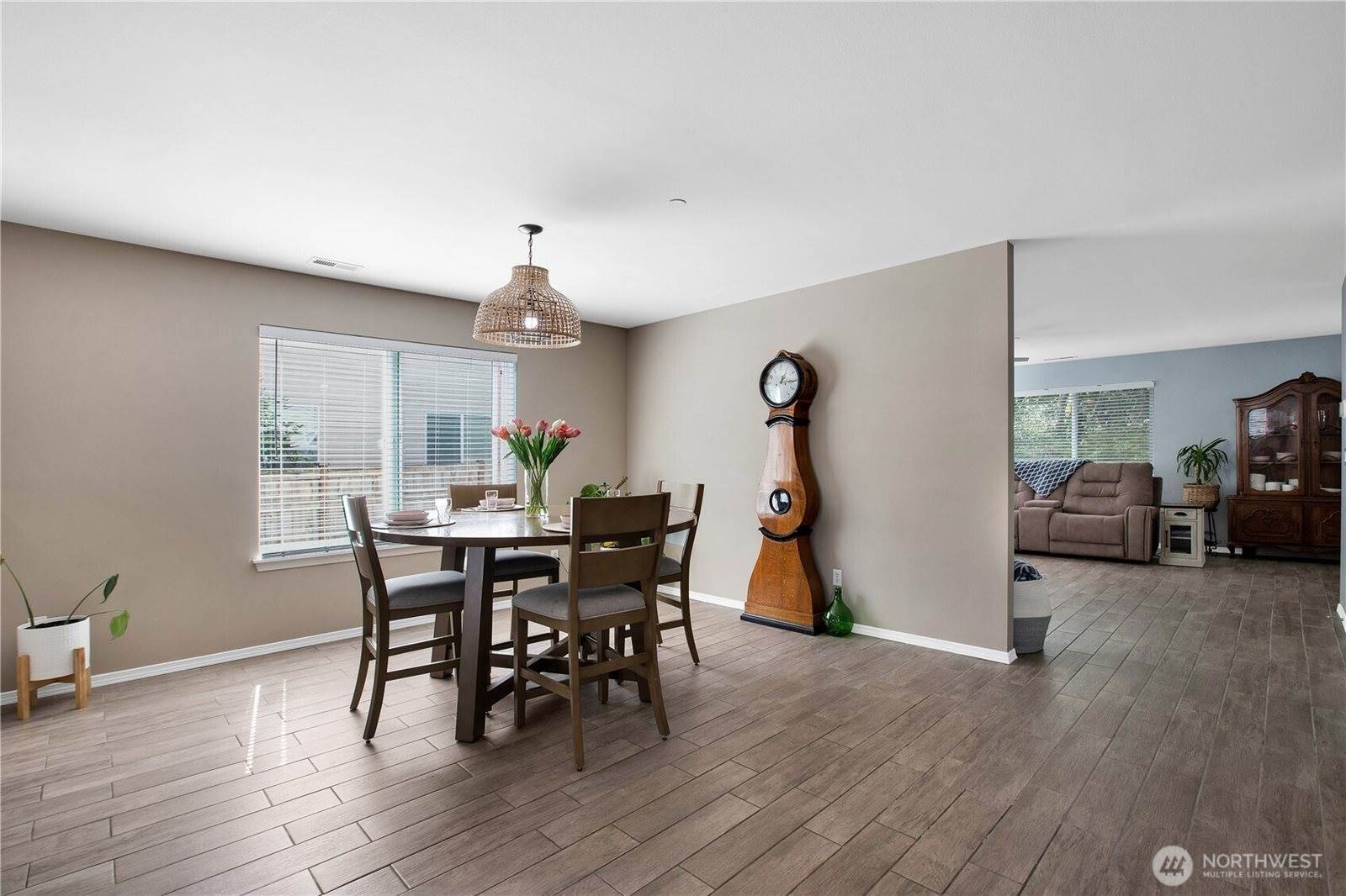 1521 Sinclair Drive, Dupont, WA 98327