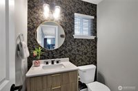 1521 Sinclair Drive, Dupont, WA 98327