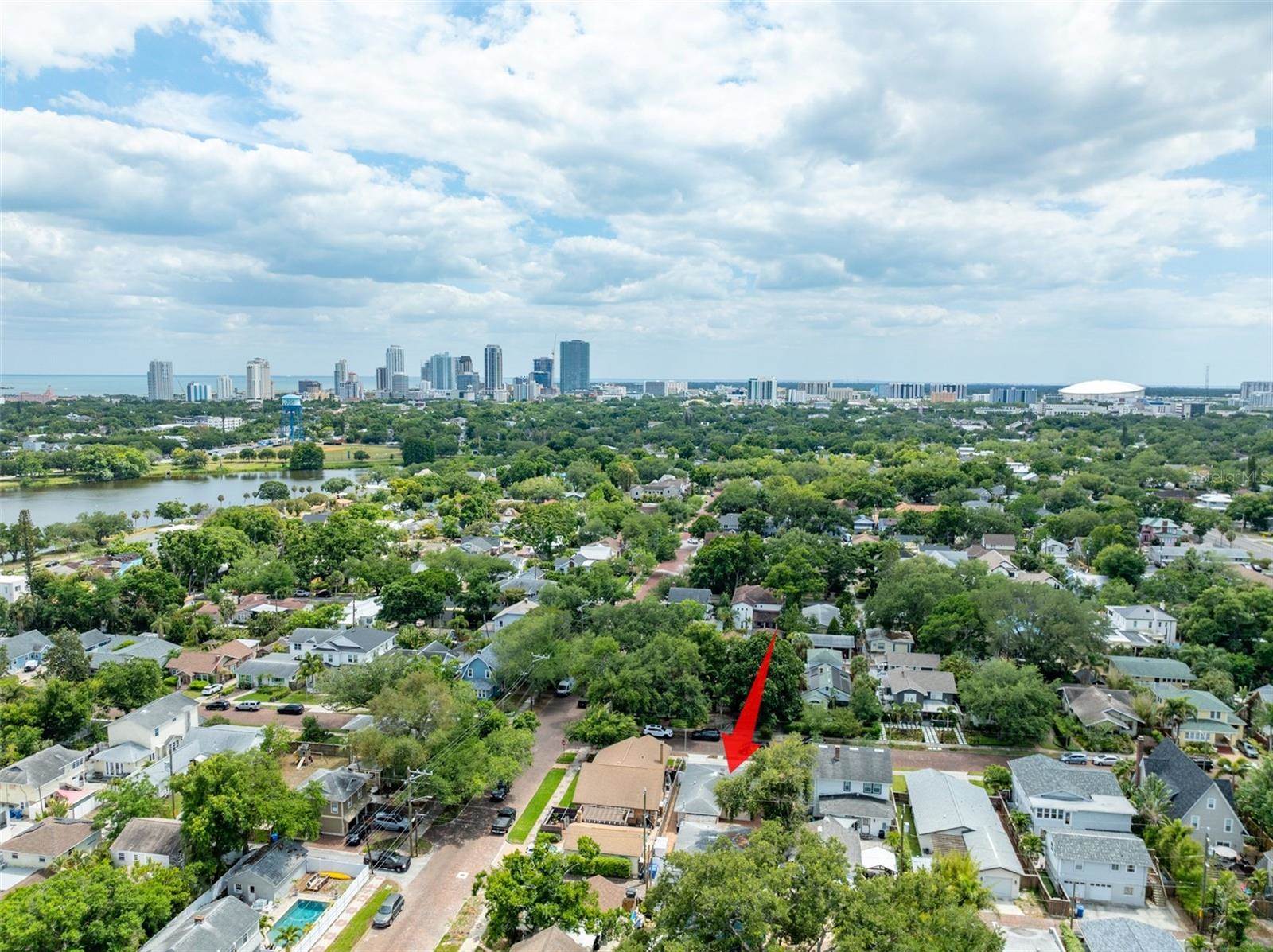 811 20TH Avenue North, Saint Petersburg, FL 33704