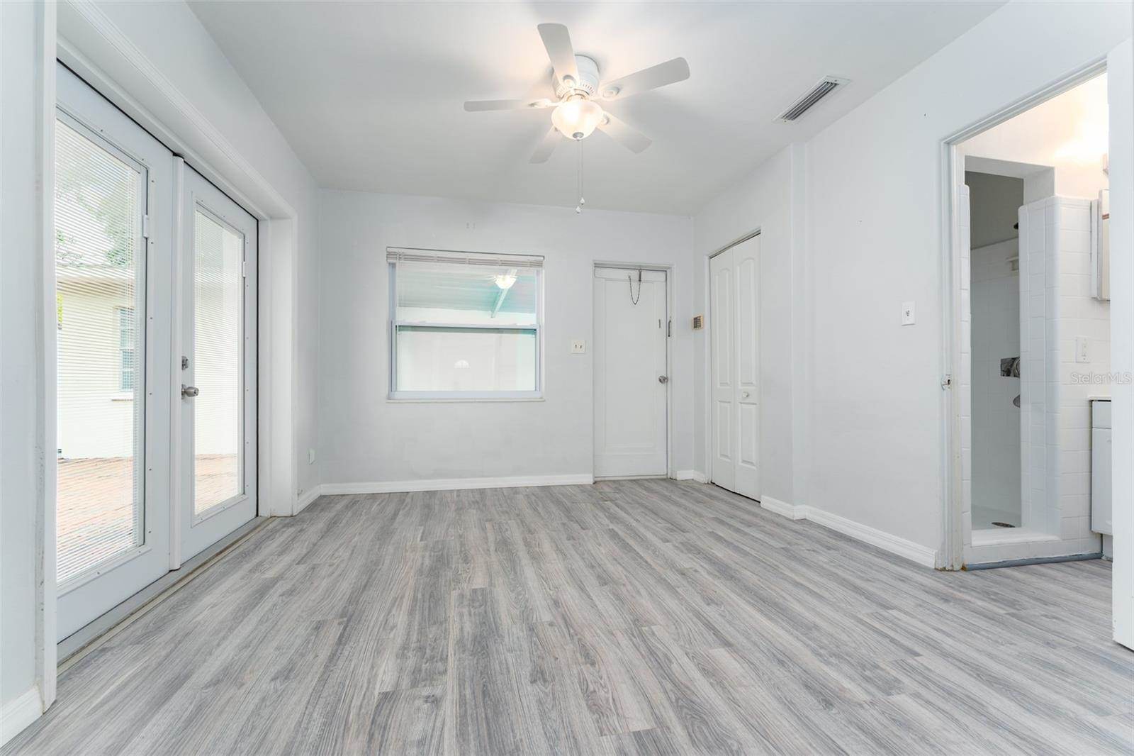 811 20TH Avenue North, Saint Petersburg, FL 33704