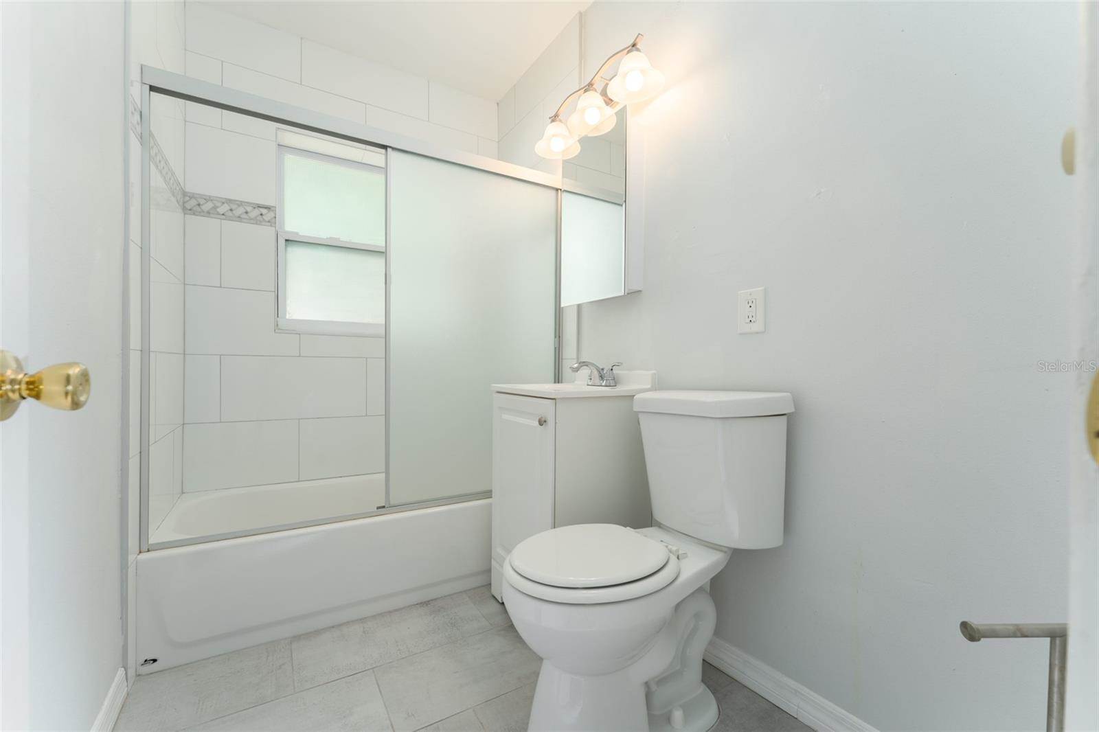 811 20TH Avenue North, Saint Petersburg, FL 33704