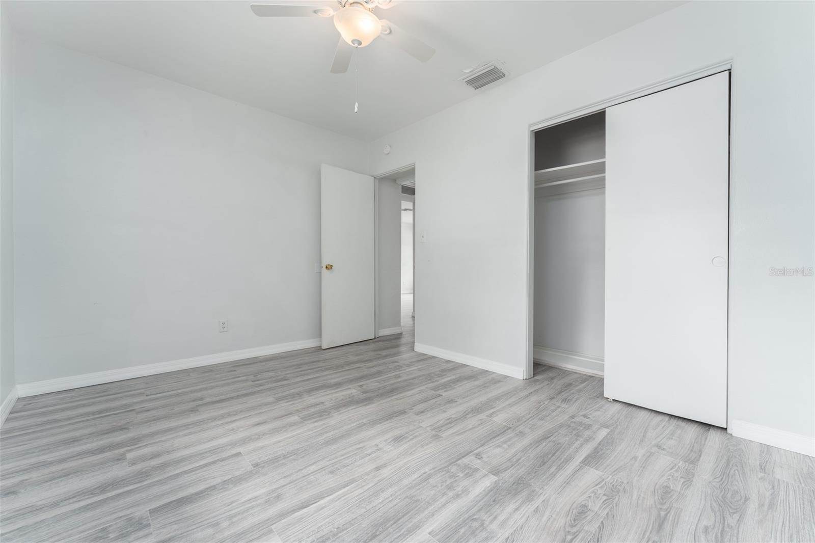 811 20TH Avenue North, Saint Petersburg, FL 33704