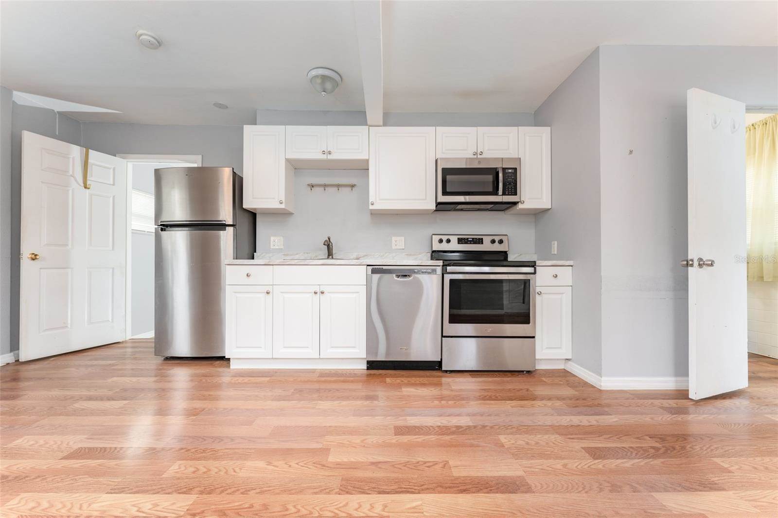 811 20TH Avenue North, Saint Petersburg, FL 33704