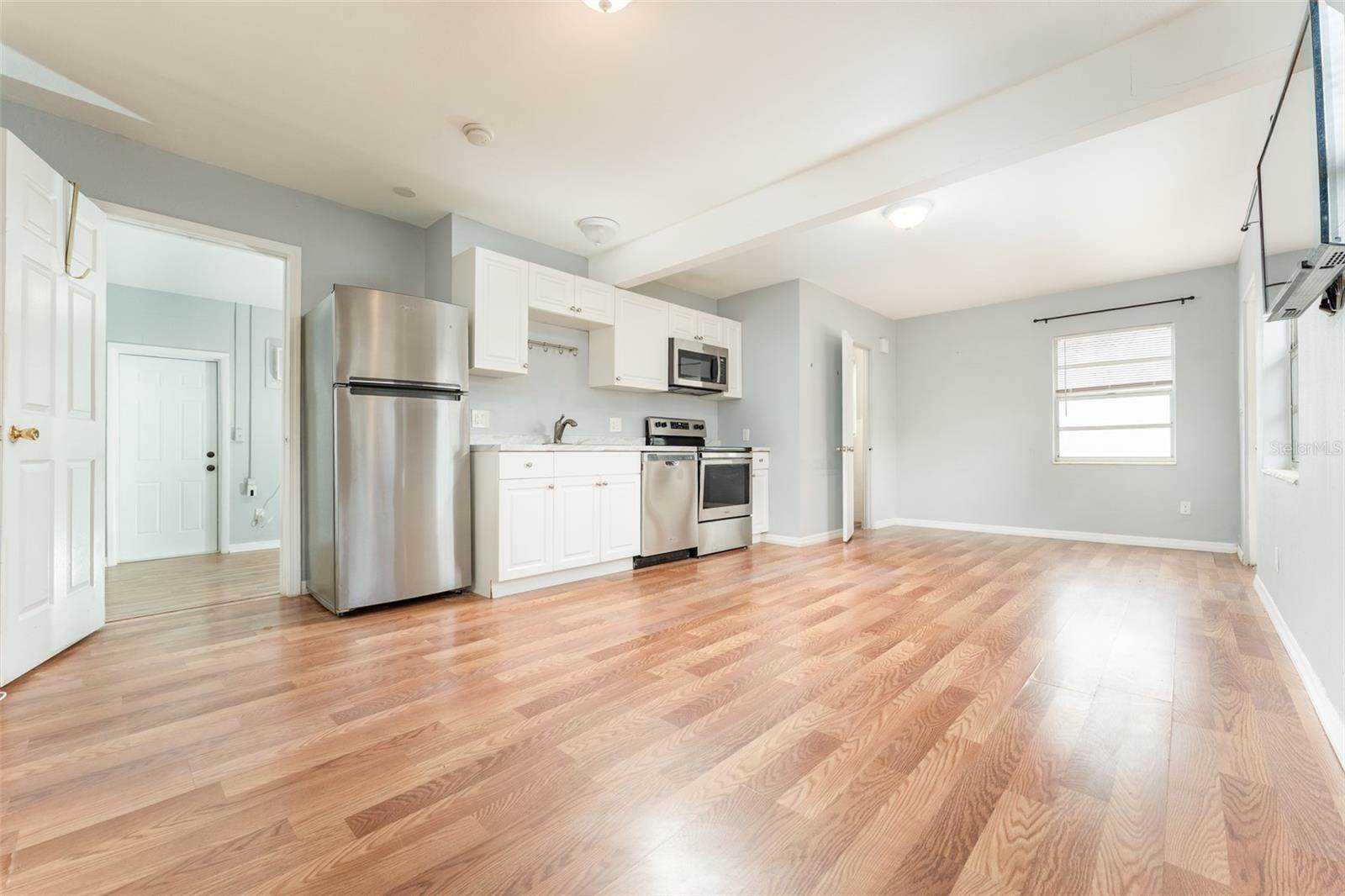 811 20TH Avenue North, Saint Petersburg, FL 33704