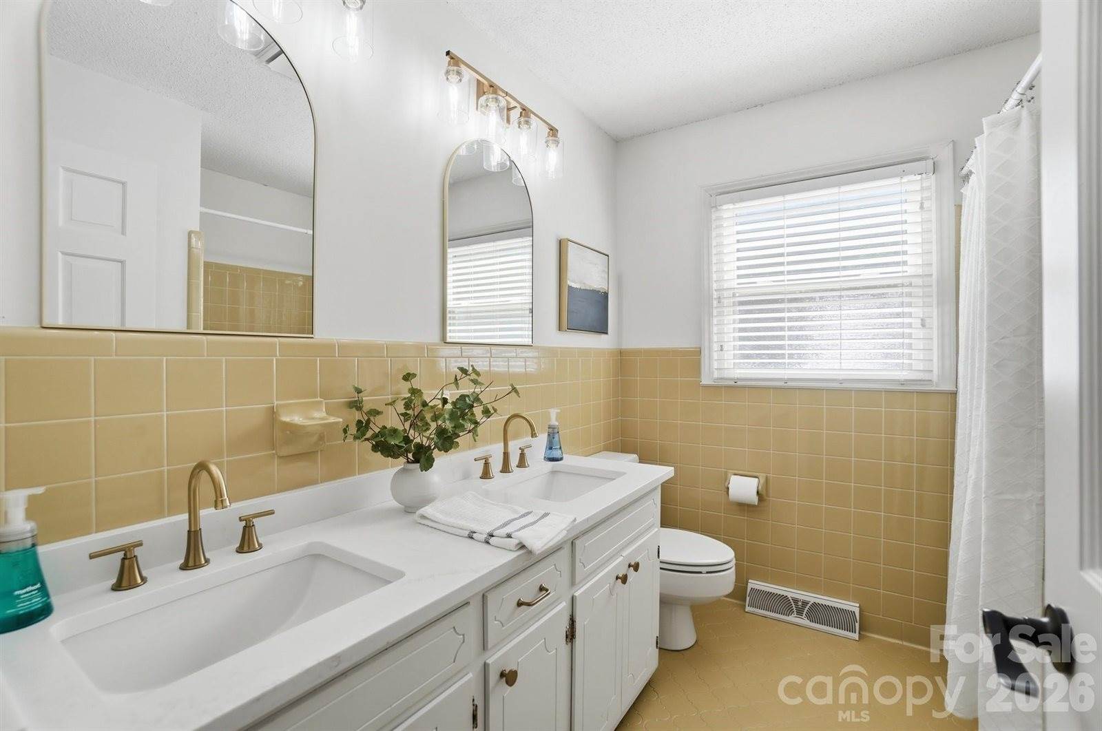 2814 Williams Road, Matthews, NC 28105