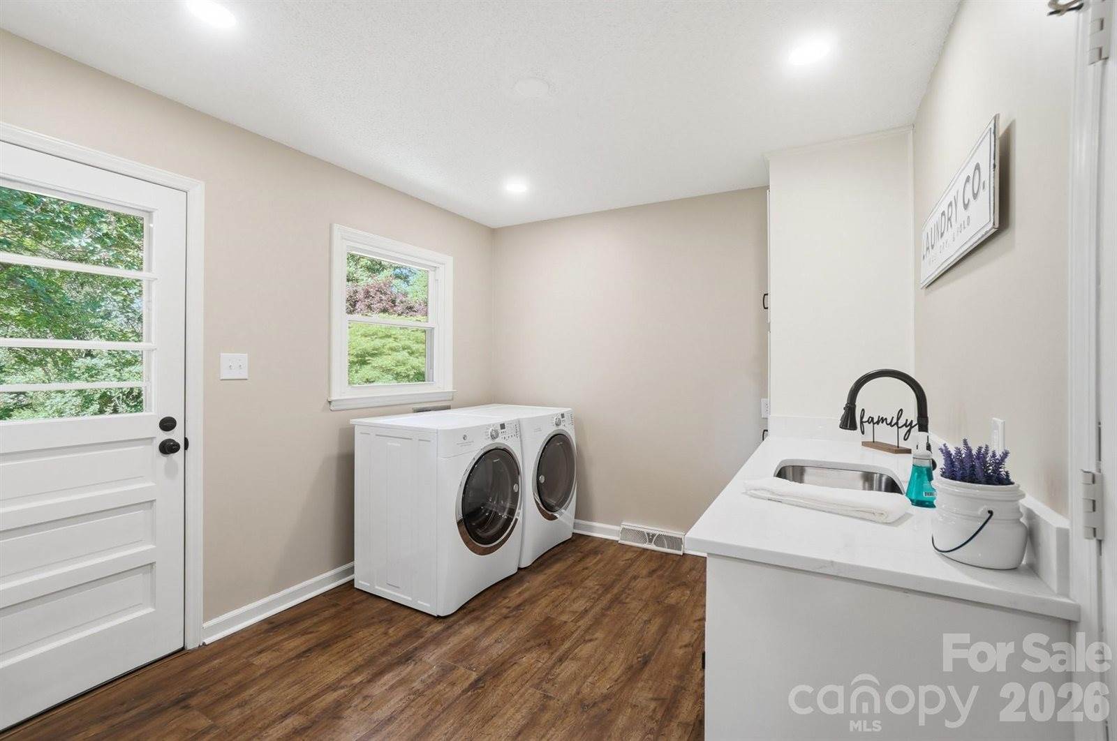 2814 Williams Road, Matthews, NC 28105