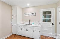 2814 Williams Road, Matthews, NC 28105