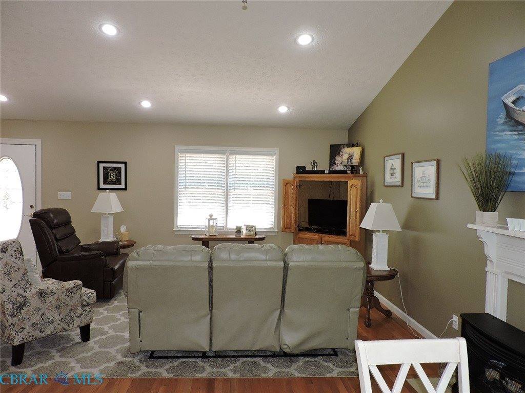 869 Ebenezer Church Road, Cobbs Creek, VA 23035