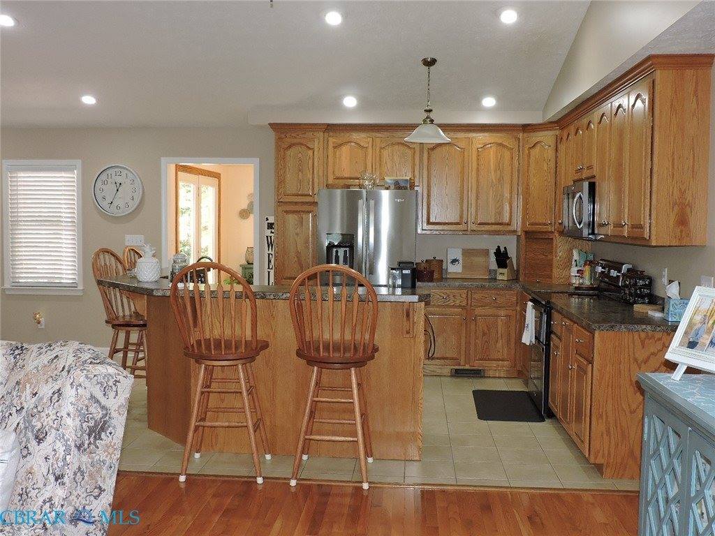 869 Ebenezer Church Road, Cobbs Creek, VA 23035