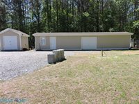 869 Ebenezer Church Road, Cobbs Creek, VA 23035