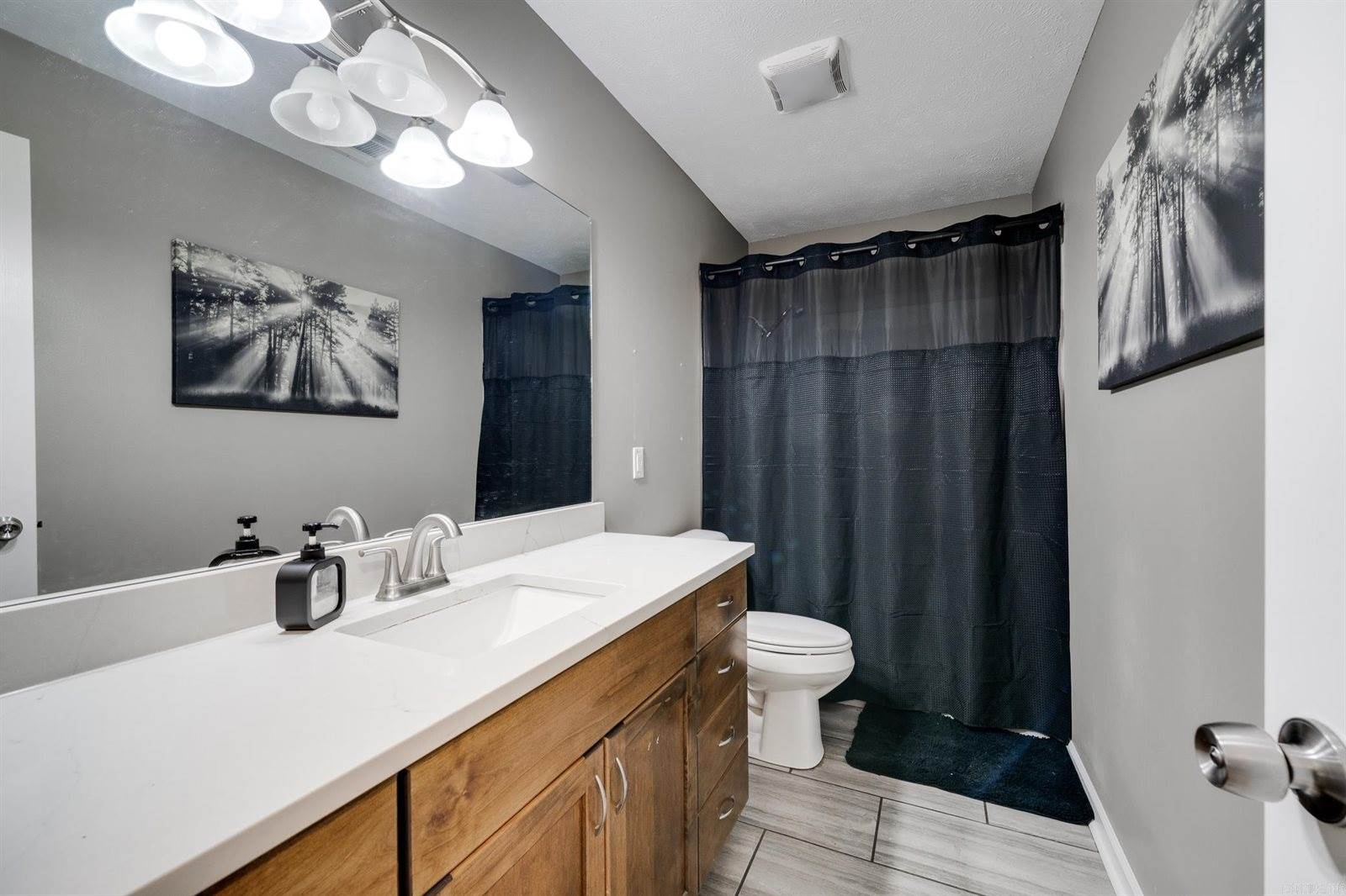 89 Sunny Gap Rd, Conway, AR 72032