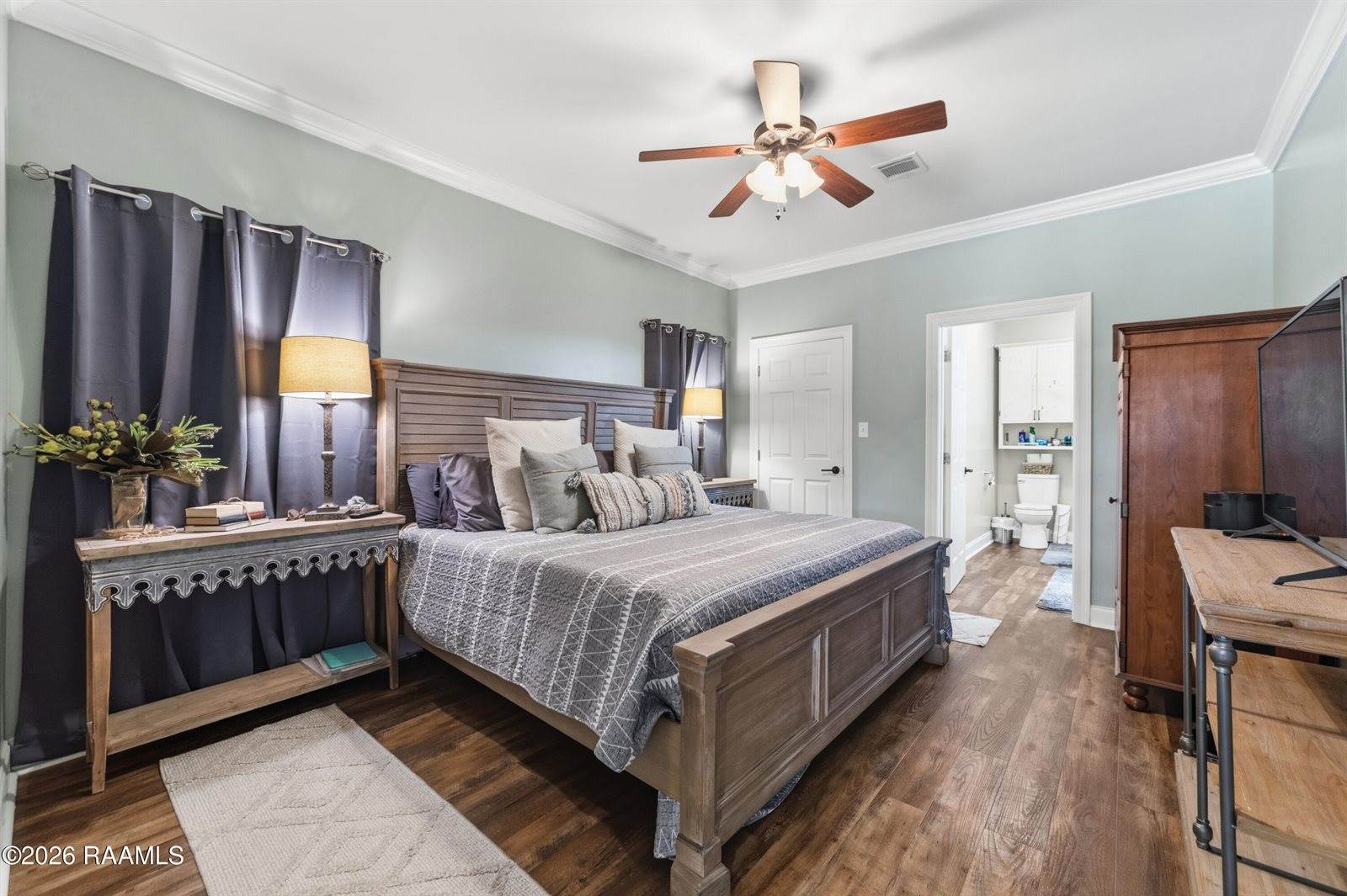 912 B Hector Connoly, Carencro, LA 70520