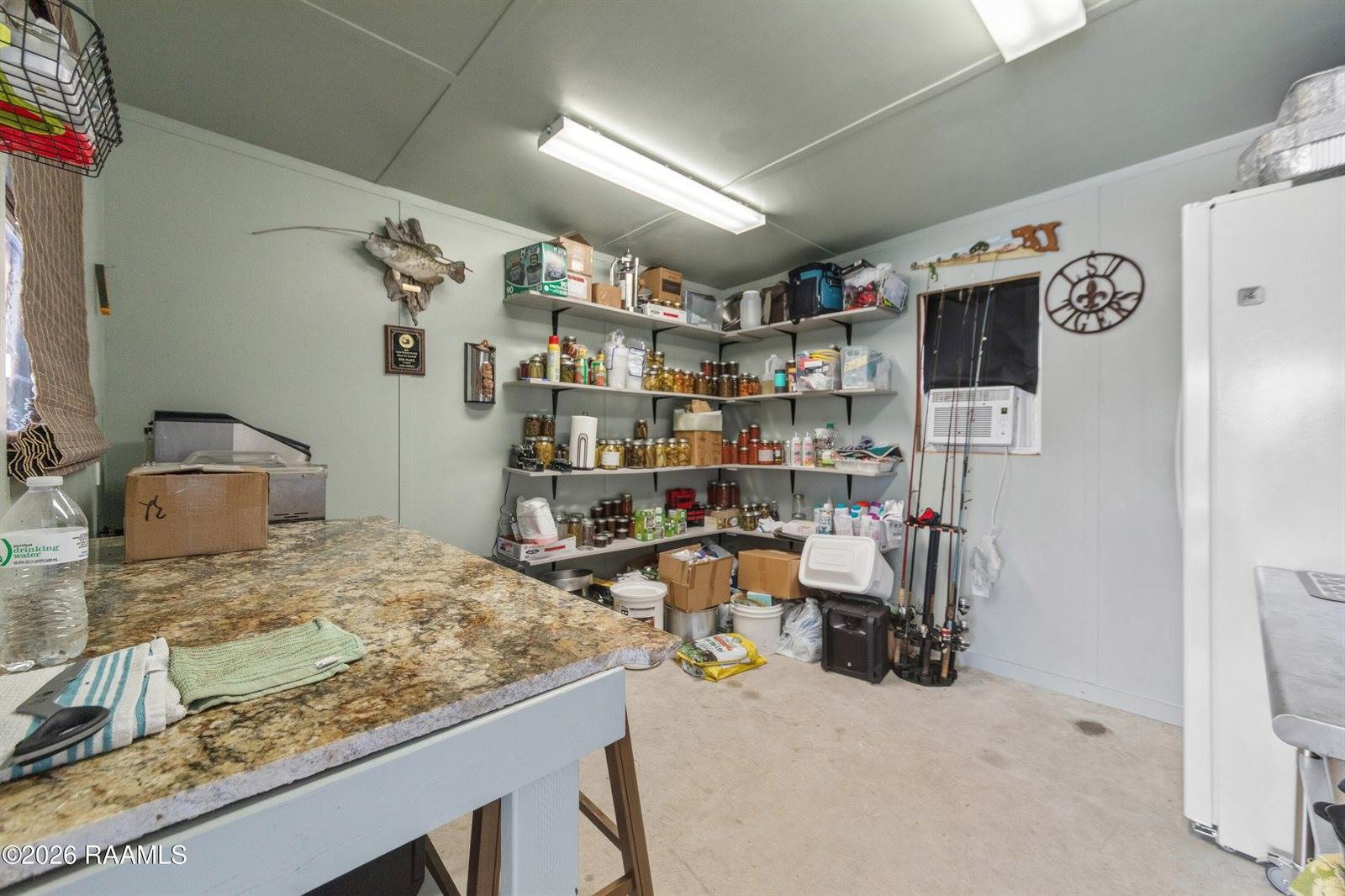 912 B Hector Connoly, Carencro, LA 70520